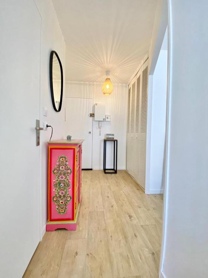 Appartement Elegant Avec Vue Sur Le Port サン・マルタン・ド・レ エクステリア 写真