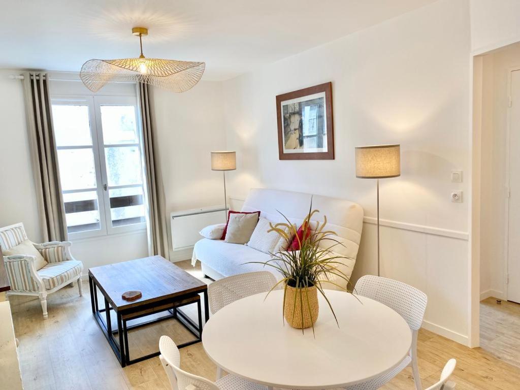 Appartement Elegant Avec Vue Sur Le Port サン・マルタン・ド・レ エクステリア 写真