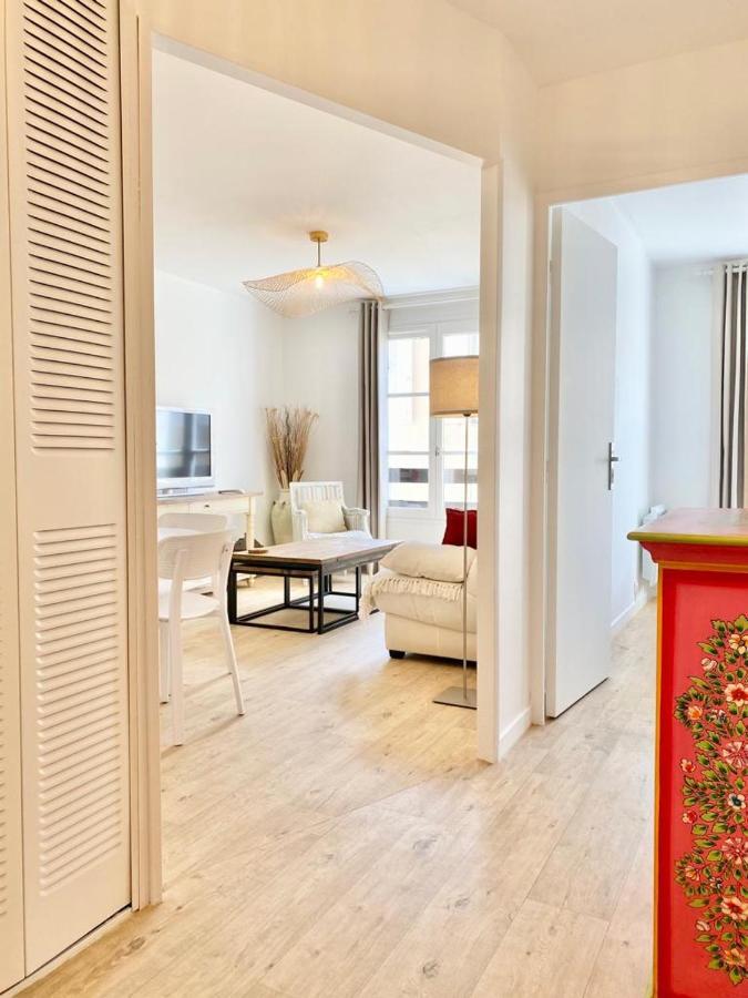 Appartement Elegant Avec Vue Sur Le Port サン・マルタン・ド・レ エクステリア 写真