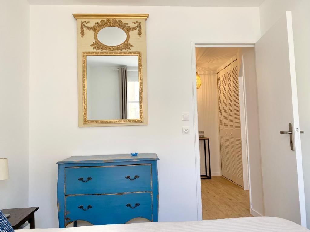 Appartement Elegant Avec Vue Sur Le Port サン・マルタン・ド・レ エクステリア 写真